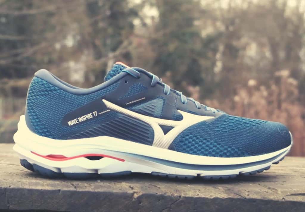 Mizuno Wave Inspire 17 Wide Fit Men's Road Running Shoes, 