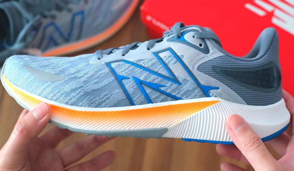 NB Propel v3 unboxing: good shoe with a springy ride
