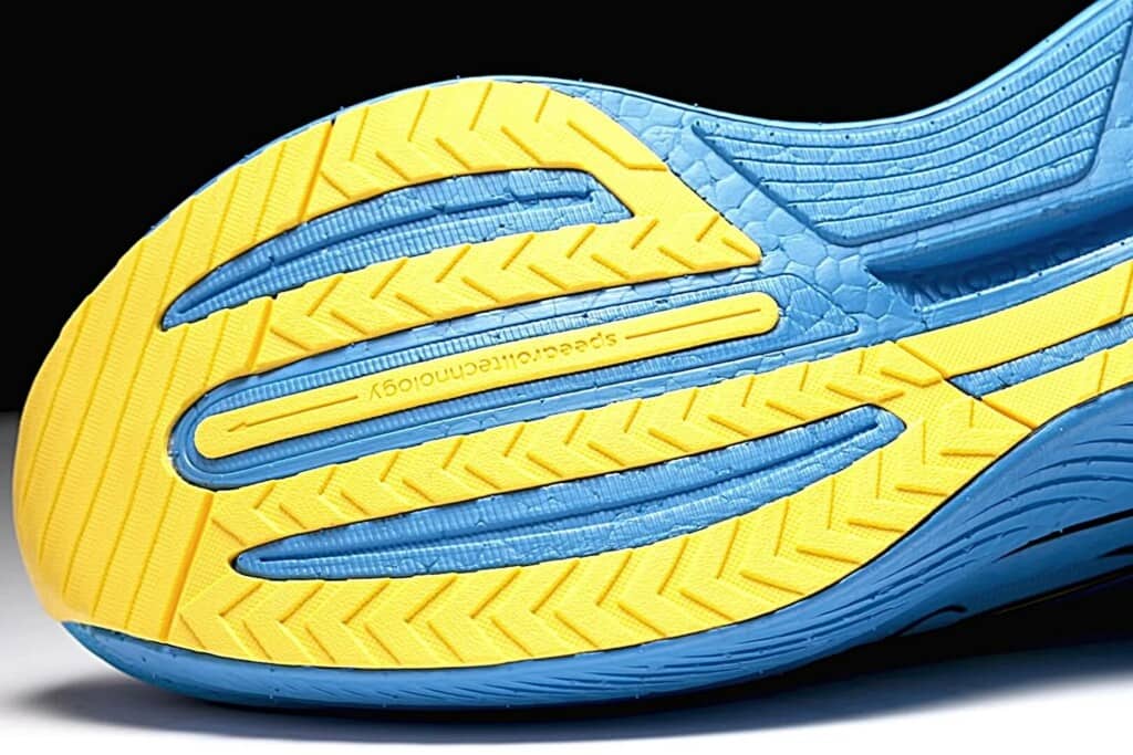 Endorphin Speed 3 outsole rubber with exposed midsole