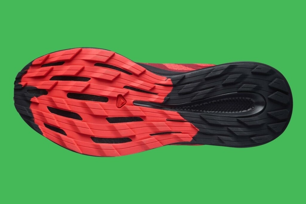 Salomon Pulsar Trail rubber outsole with optimized lug geometry