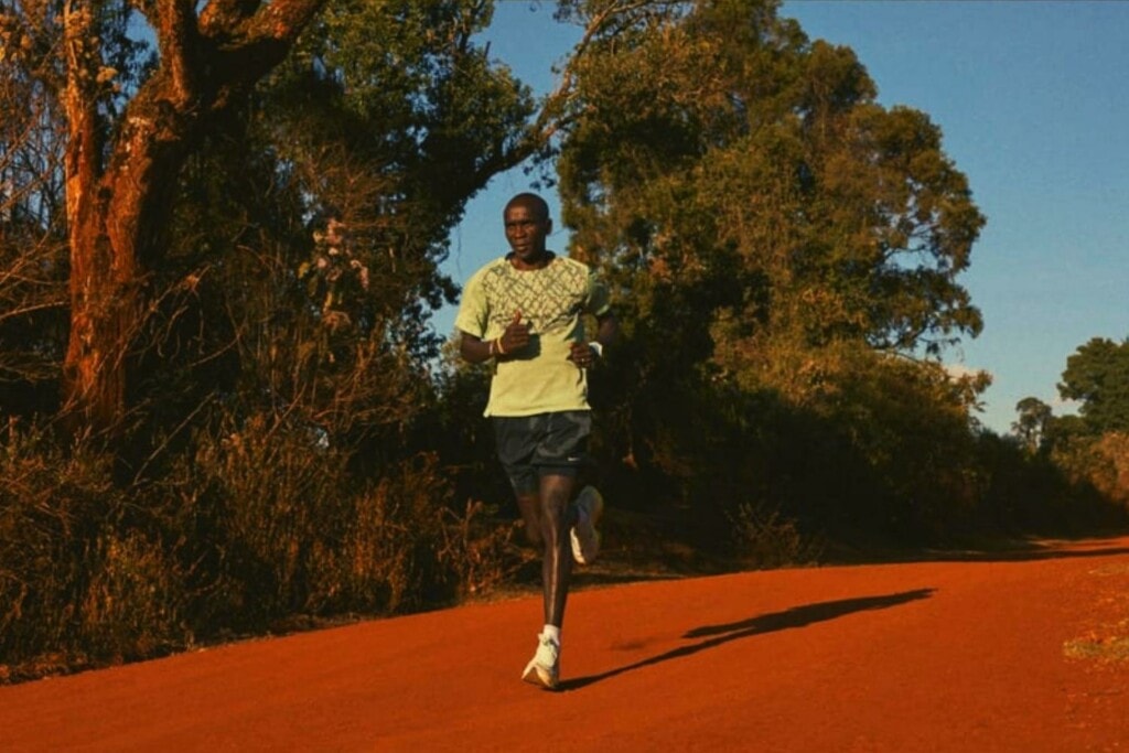 Eliud Kipchoge long run at marathon pace with Alphafly shoes