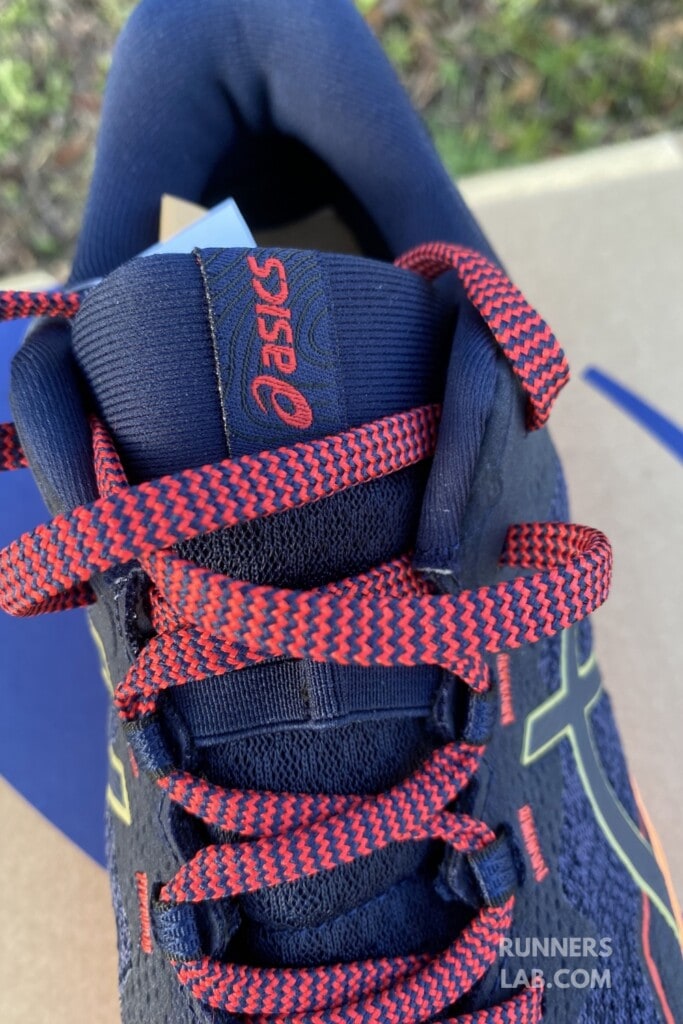 Asics thick laces and tongue