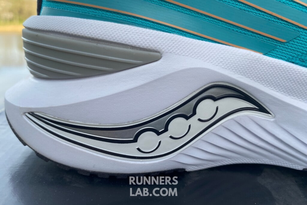 Saucony Endorphin Shift 3 road running shoes review