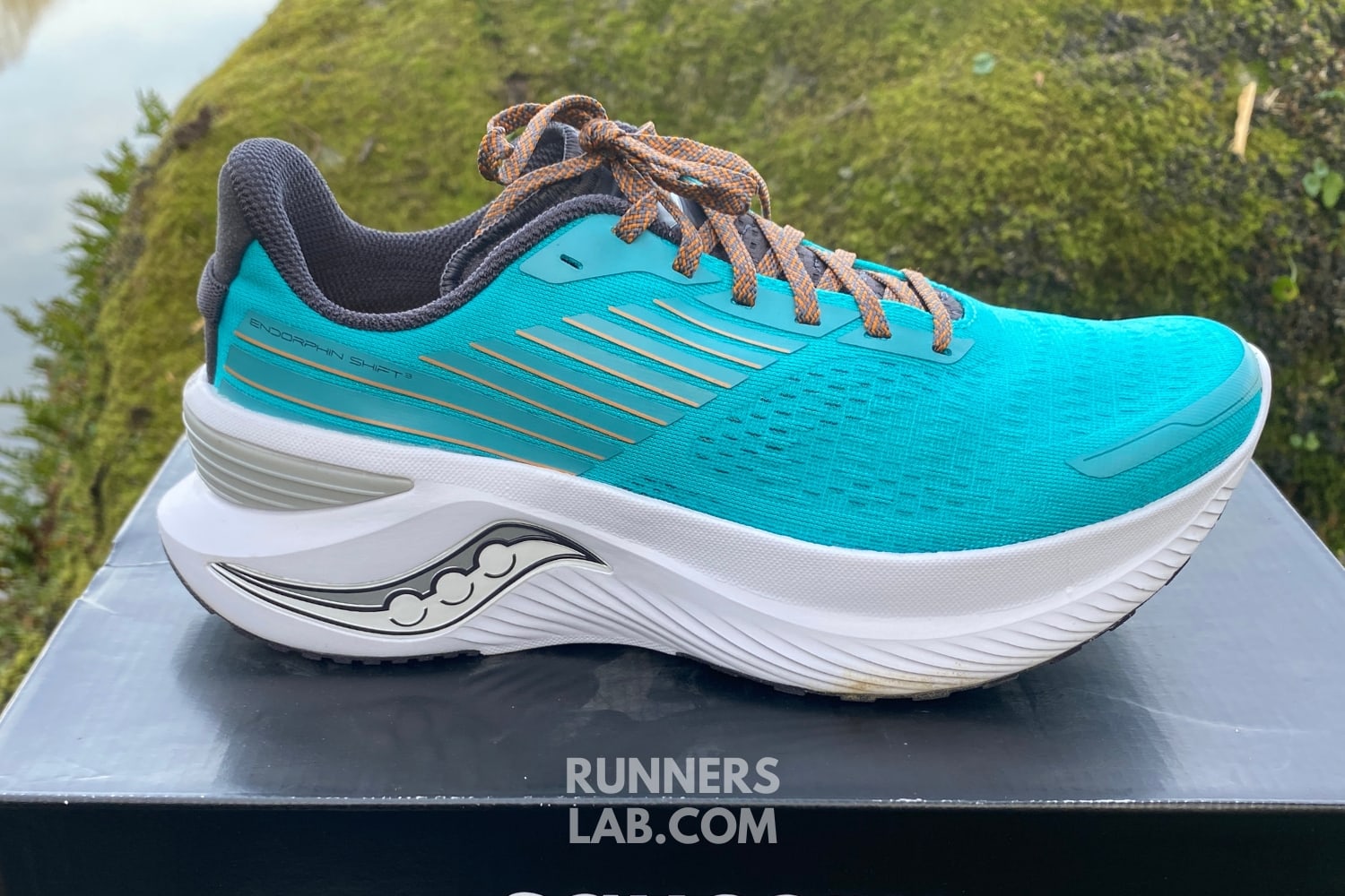 Saucony Endorphin Shift 3 review