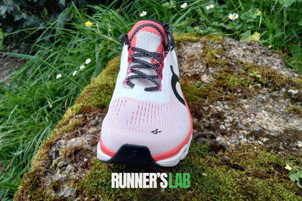 On Cloudmonster 2 toe box