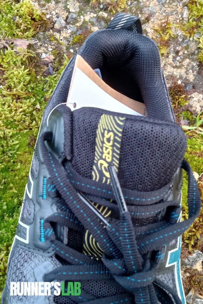 Asics Gel Sonoma 7 tongue and heel collar