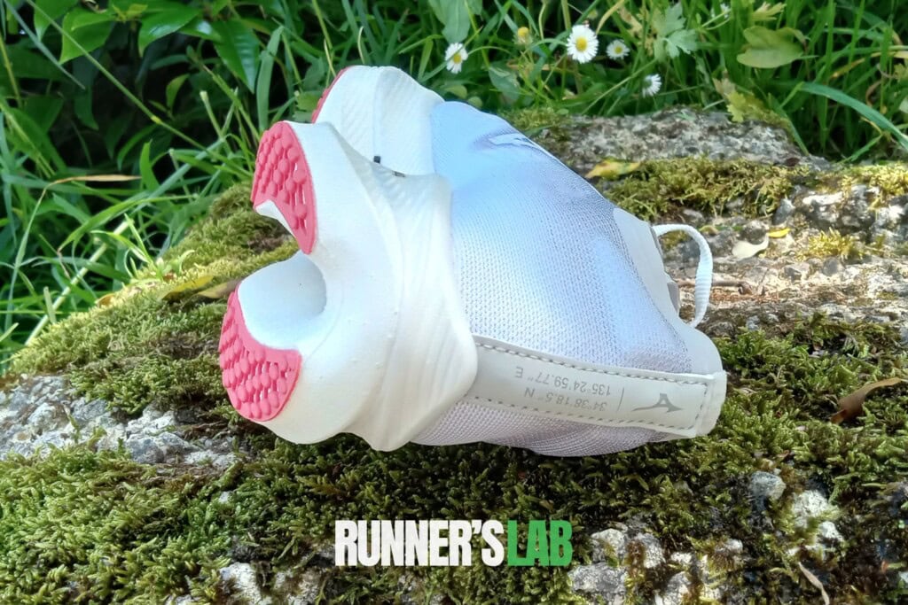 Mizuno Wave Rebellion Pro 2 heel