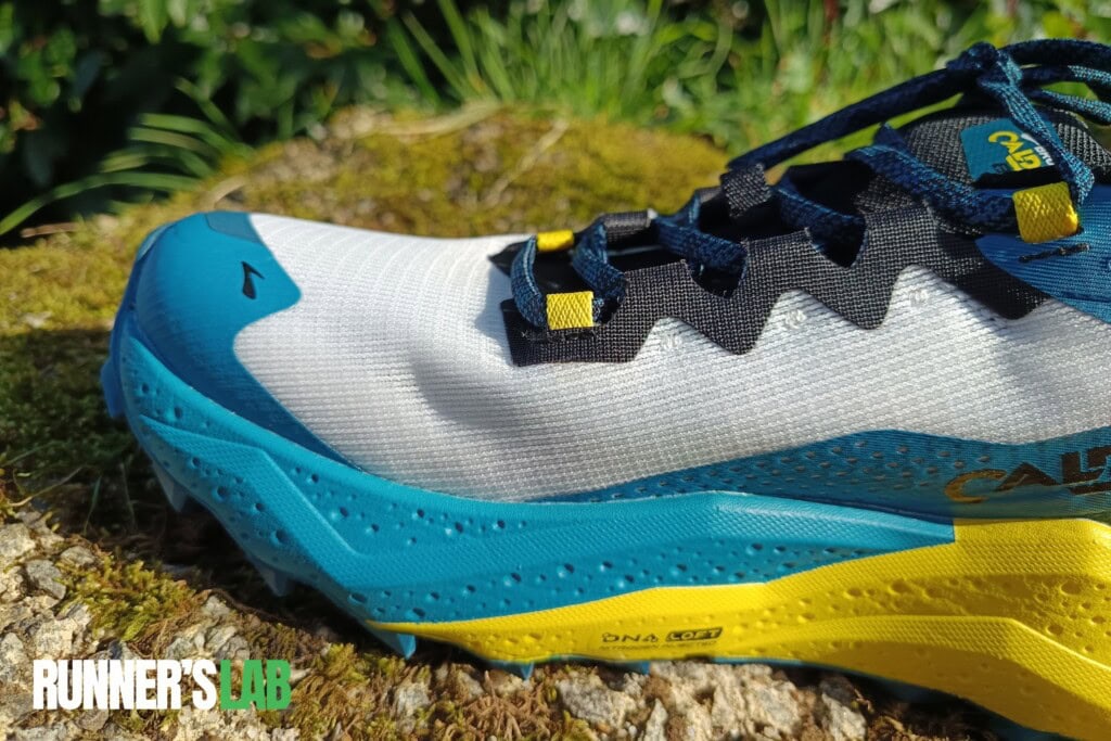 Brooks Caldera 8 upper close-up