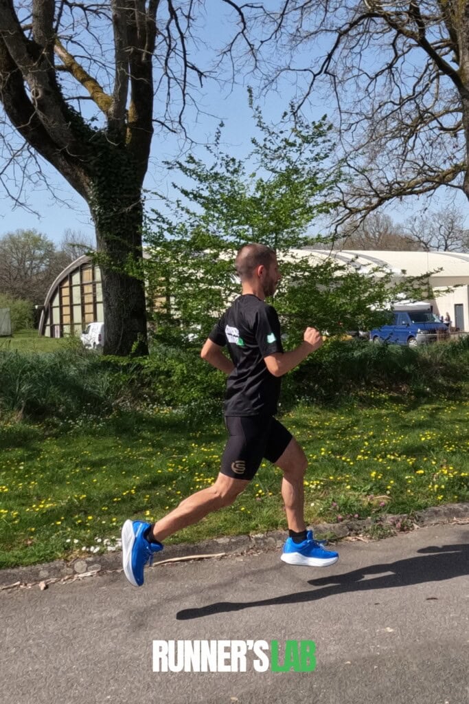 runner wearing Salomon Aero Glide 3