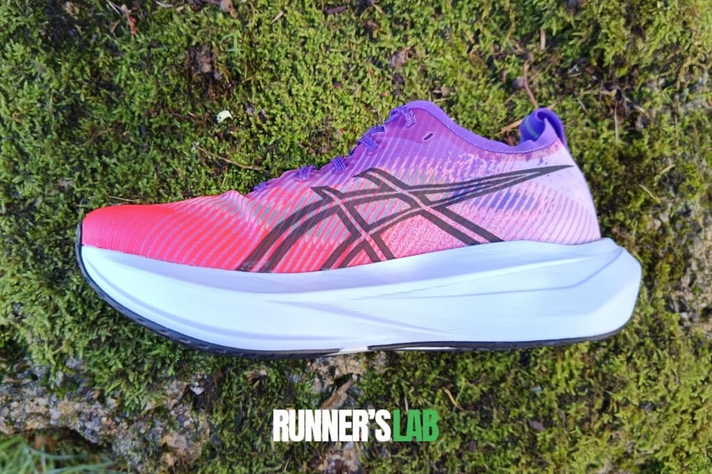 FlyteFoam Turbo foam Asics Megablast Tokyo