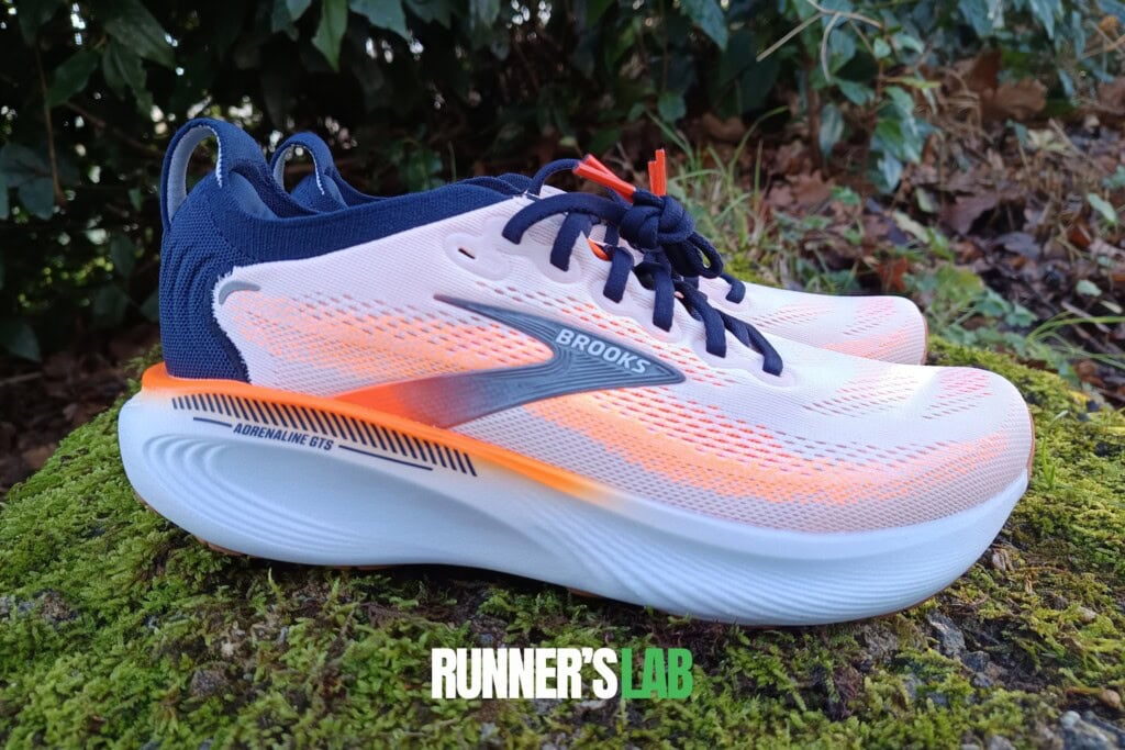 Brooks Adrenaline GTS 25 running shoes