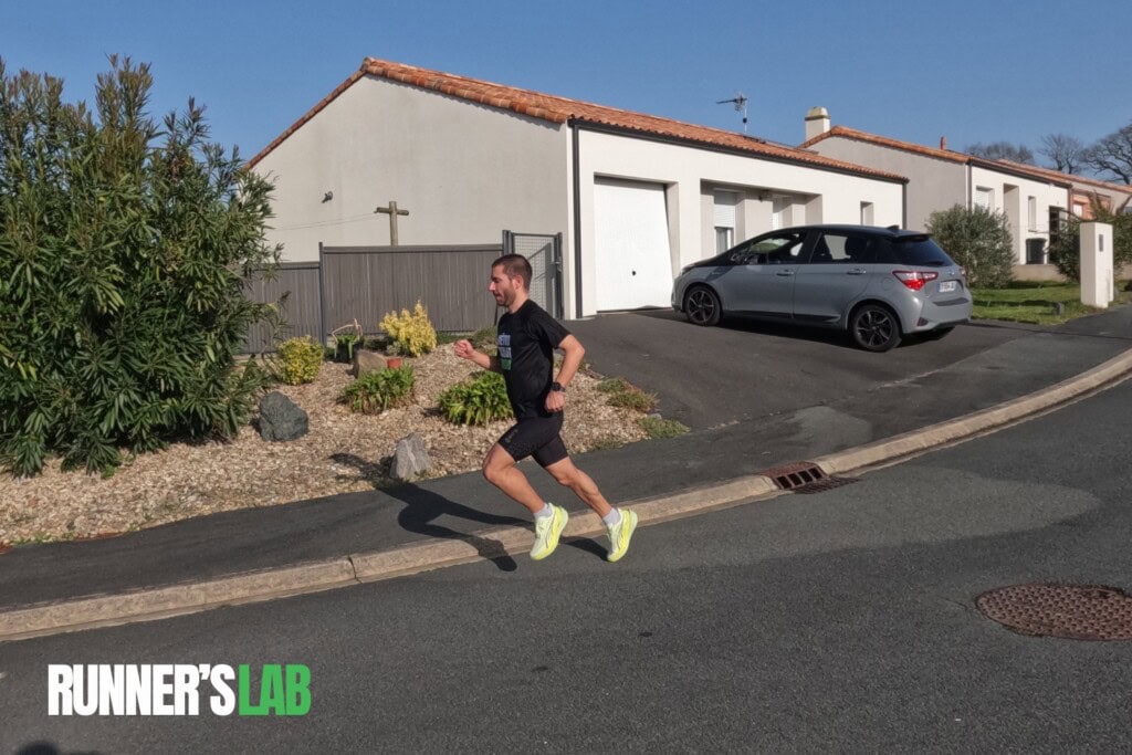 Runner wearing the Puma Deviate Nitro 4