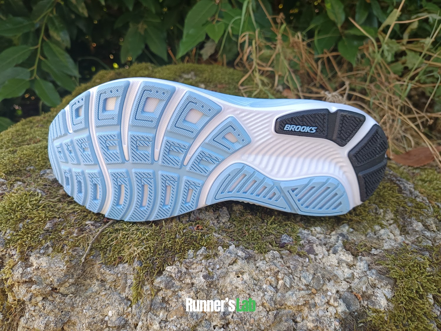 RoadTack outsole of the Brooks Ghost 18