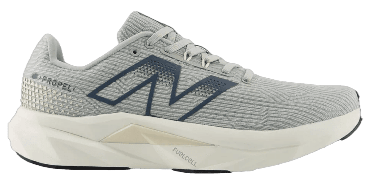 New Balance FuelCell Propel v5