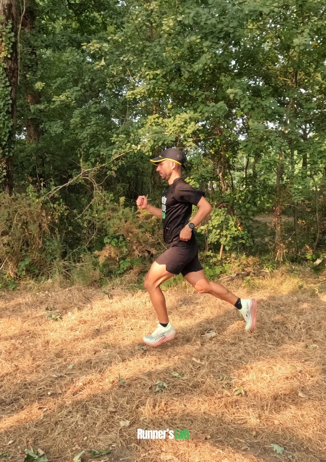 Julien during a fartlek session in the Asics Metafuji Trail 2