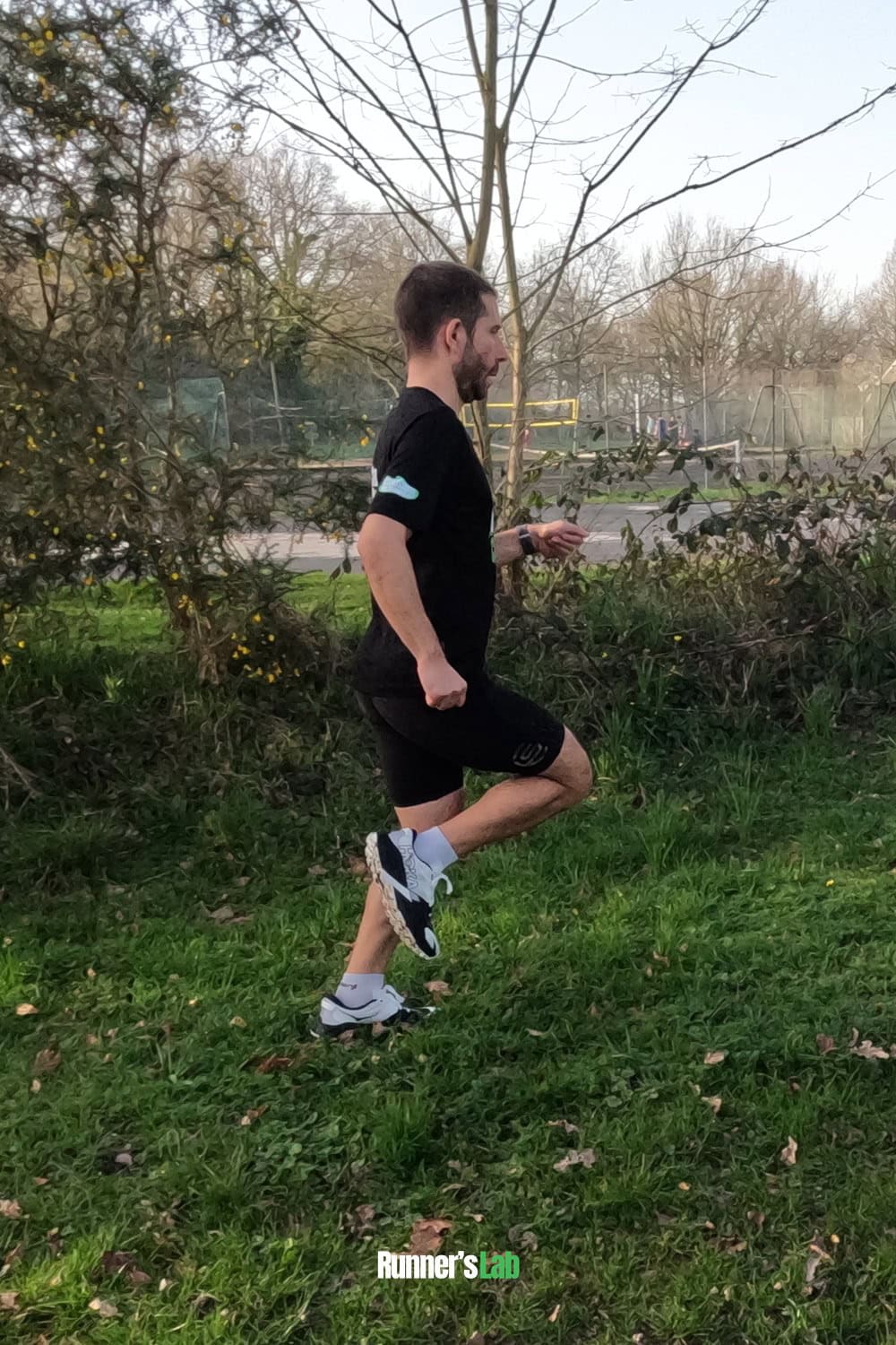 Runner wearing the Hoka Speedgoat 7